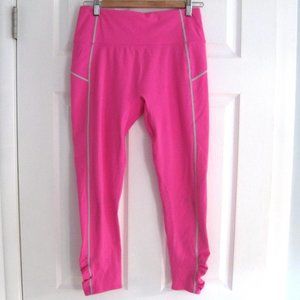 FP You're A Peach High-Rise 7/8 Leggings in Hot Pink Size M Neon Barbie Pink